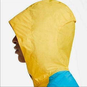 💥Nike Windrunner Trail Jacket💥 Brand New w/tags!!! MSRP $120